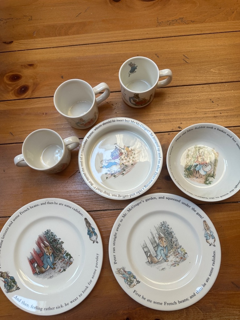 Wedgwood White Children's Peter Rabbit Dinnerware Set